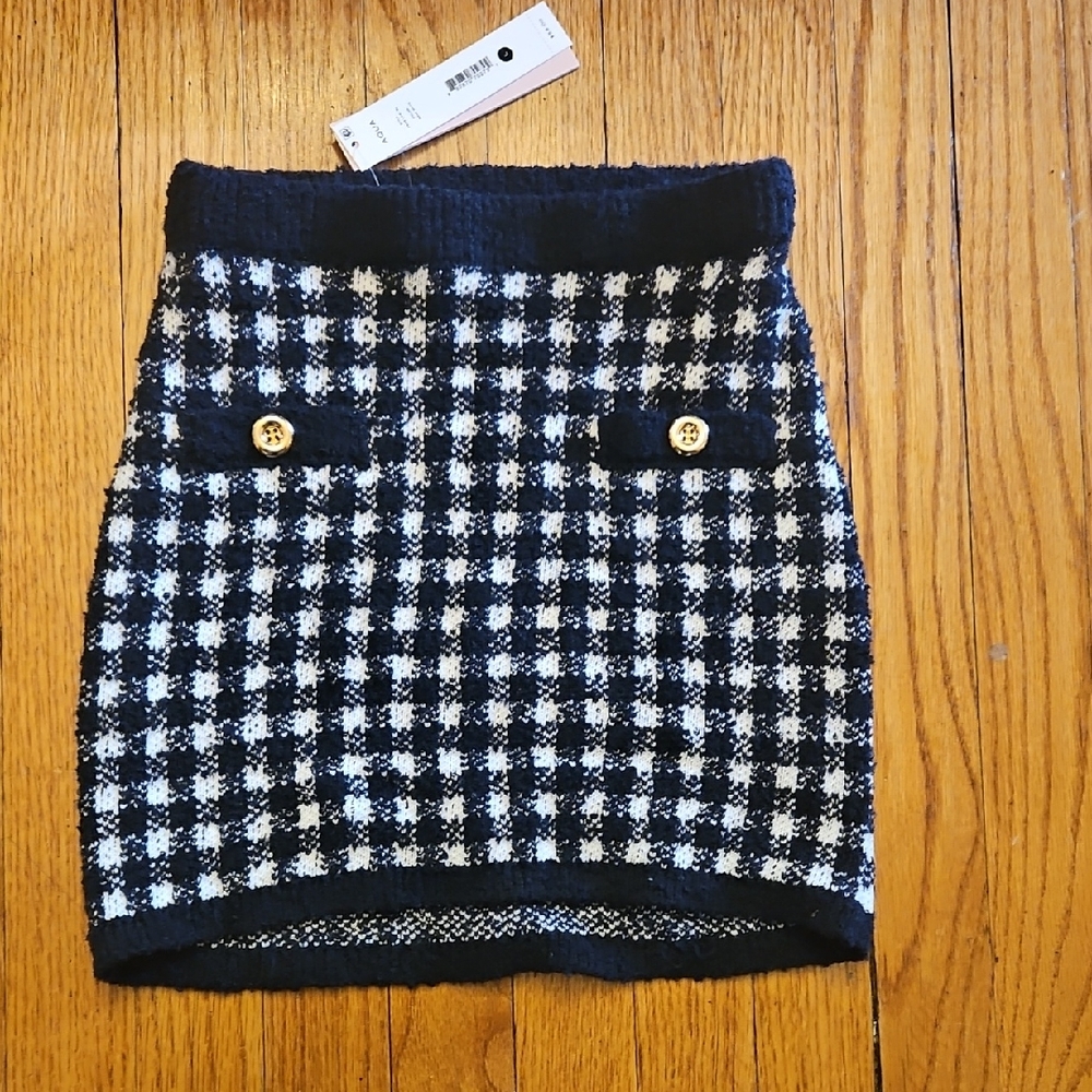 Aqua Navy and White Checkered Skirt New With Tags $58 - Girls LARGE